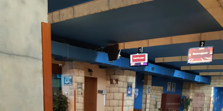 Zábava pro partu až 8 osob: bowling, kola pizzy i palba na laserové střelnici