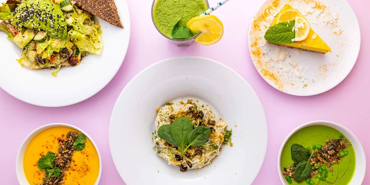 Raw vegan menu i s nápoji pro dva v centru Prahy: předkrm či polévka i hlavní chod a dezert dle výběru
