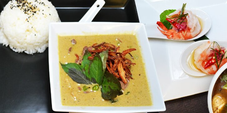 Originální thajské menu v Café Buddha Národní