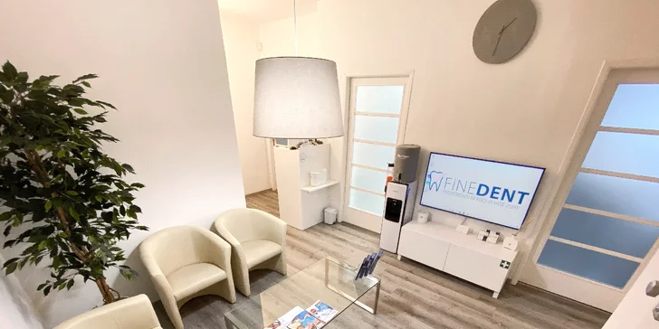 30–60 min. dentální péče: odstranění zubního kamene vč. air flow i fluoridace zubů