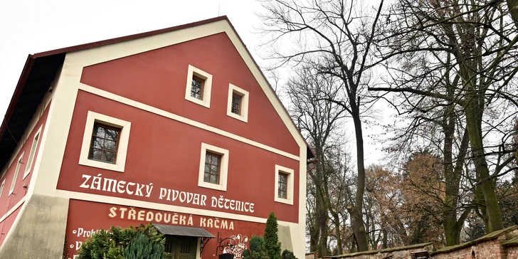 Noc v dětenickém hotelu Rustikal: středověký program, hostina i košt piva v pivovaru