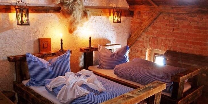 Zážitkový pobyt s programem v krčmě a spaním ve středověkém hotelu Dětenice