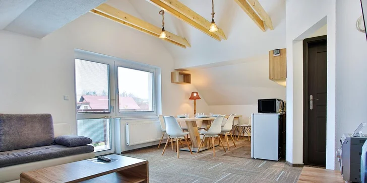 Pohodový pobyt v Liptovském Mikuláši pro pár i rodinu: vybavené moderní apartmány s kuchyňkou