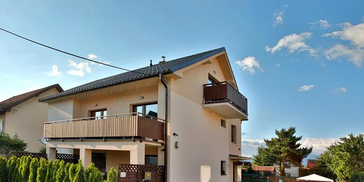 Pohodový pobyt v Liptovském Mikuláši pro pár i rodinu: vybavené moderní apartmány s kuchyňkou