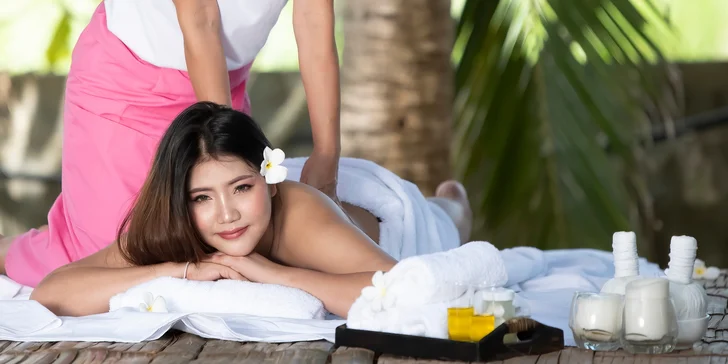 Luxusní balíček: 100 minut relaxace s masáží a aroma lázní v Royal Jasmine Spa