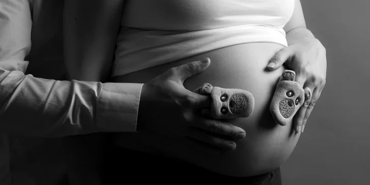 Těhotenské focení pro nastávající maminky i tatínky