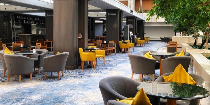 5* pobyt v hotelu Hilton u Vltavy: snídaně, neomezený wellness a pozdní check-out
