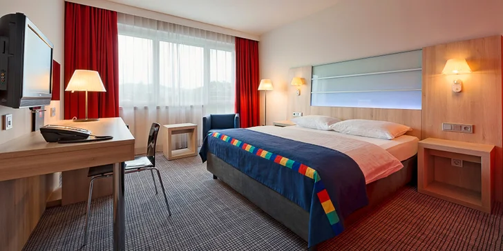 4* hotel Park Inn by Radisson Linz se snídaní: pár kroků za uměním i památkami