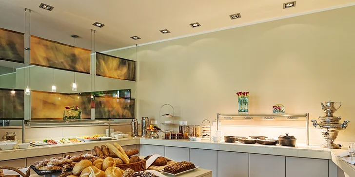 4* hotel Park Inn by Radisson Linz se snídaní: pár kroků za uměním i památkami