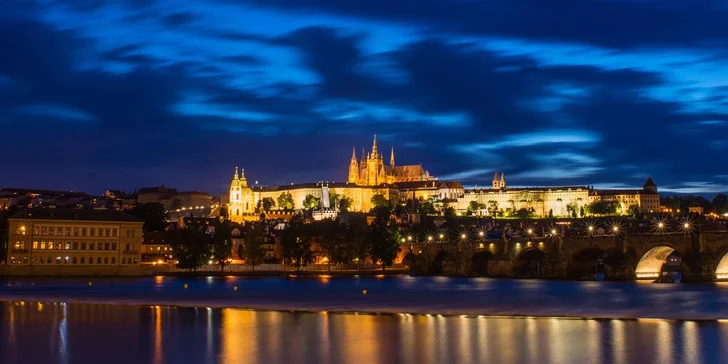 Špičková večeře na nejluxusnější lodi v Praze