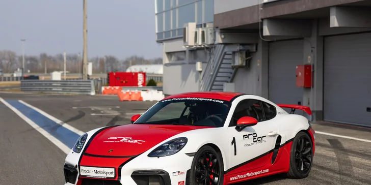 Porsche Cayman GT4