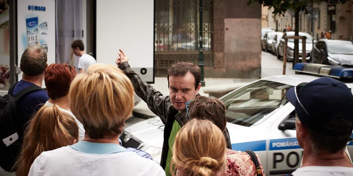 Po stopách seriálů a filmů Chalupáři, Vrchní, Prchni! a Dobrý voják Švejk (zakončeno v hospodě U Fleků)