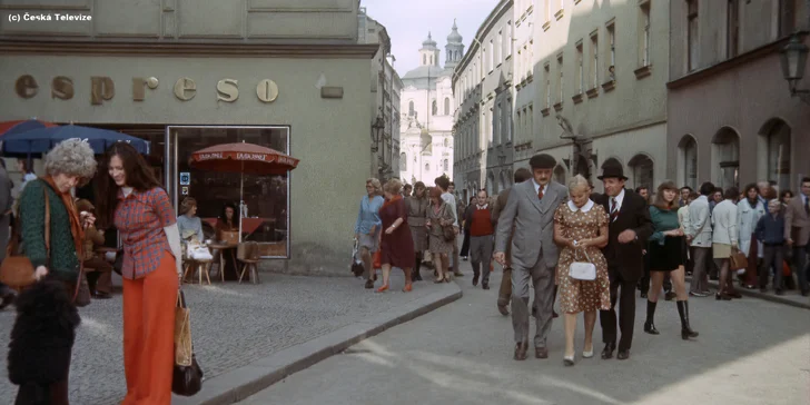 Po stopách seriálů a filmů Chalupáři, Vrchní, Prchni! a Dobrý voják Švejk (zakončeno v hospodě U Fleků)