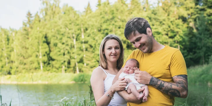 Portrétní, těhotenské i rodinné focení v ateliéru nebo venku