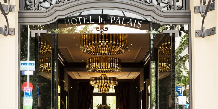 Luxusní 5* odpočinek v centru Prahy: historický hotel se snídaněmi i wellness