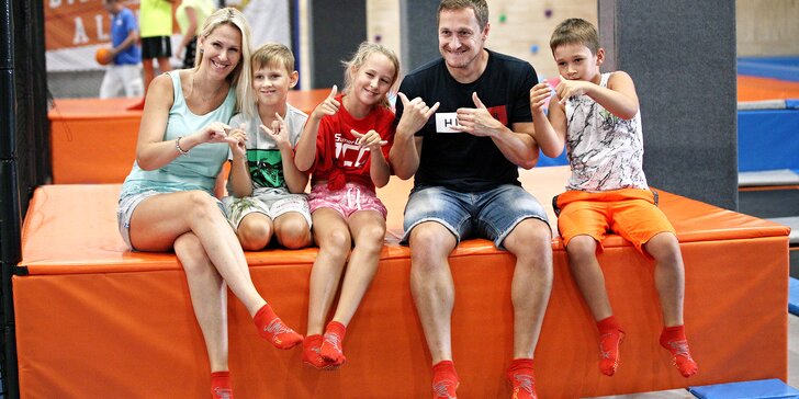 Jump Family Plzeň: 75-150 min. v zábavním centru s trampolínami a dalšími atrakcemi