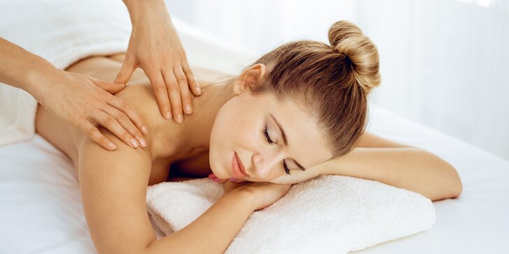 120 minut odpočinku: kosmetika s relaxační masáží zad