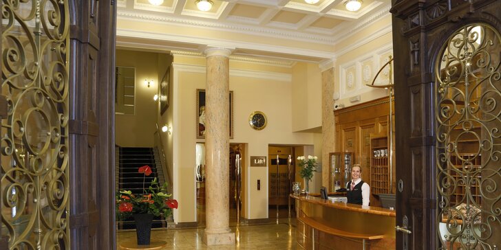 Pobyt ve 4* hotelu v Karlových Varech s neomezeným wellness, procedurami a snídaní či polopenzí