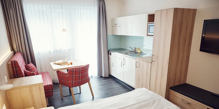 Aktivní dovolená ve švýcarském Davosu: moderní studia a apartmány, 1,5 km od ski lanovky Jakobshorn a Bünda