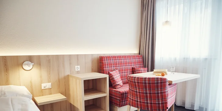 Aktivní dovolená ve švýcarském Davosu: moderní studia a apartmány, 1,5 km od ski lanovky Jakobshorn a Bünda