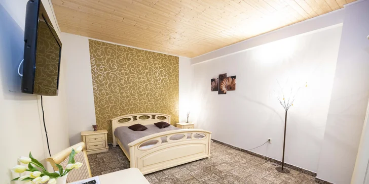Silvestr v největším dřevěném vigvamu na světě: pobyt s polopenzí a rautem i wellness