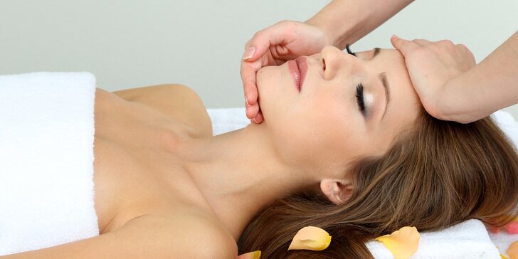 Relaxační kosmetické ošetření s masáží hlavy, obličeje a dekoltu