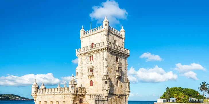 Těšte se na prohlídku hradu Castelo de São Jorge, věže Torre de Belém i paláce Palácio da Pena.