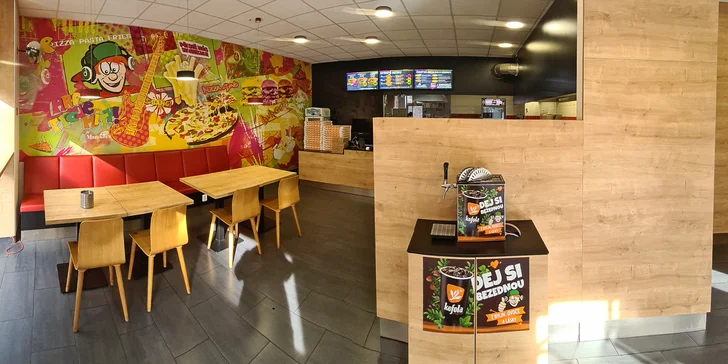 Bistro najdete kousek od zastávky Náměstí 28. října.