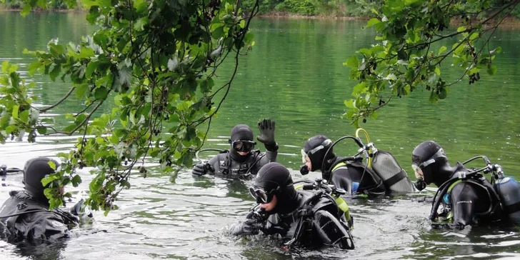  Diving shop Olomouc je prodejna s moderním potápěčským vybavením a zajistí vše potřebné. 