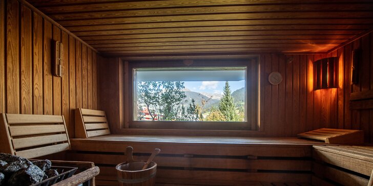 Na lyže do Švýcarska: 4* Silvretta Parkhotel se snídaní a wellness