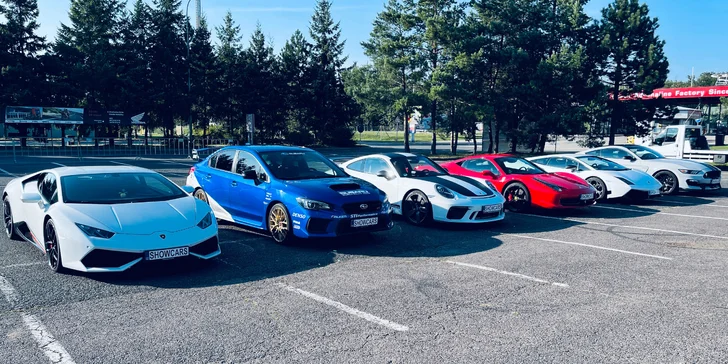 1–4 kola na okruhu v nadupaném supersportu: Ferrari, Lamborghini nebo Porsche