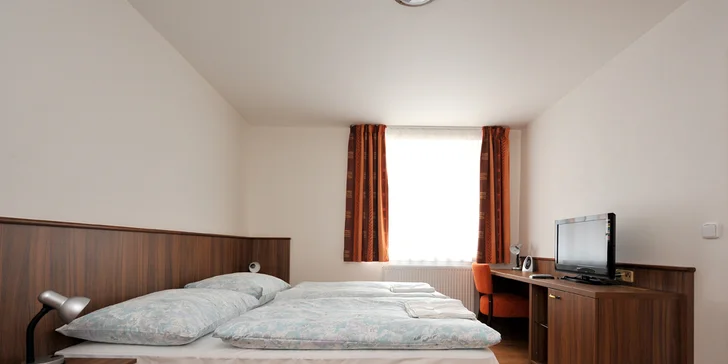 Pobyt v Posázaví s českou kuchyní a sportovním vyžitím