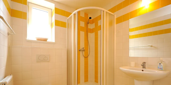 Pobyt v Posázaví s českou kuchyní a sportovním vyžitím