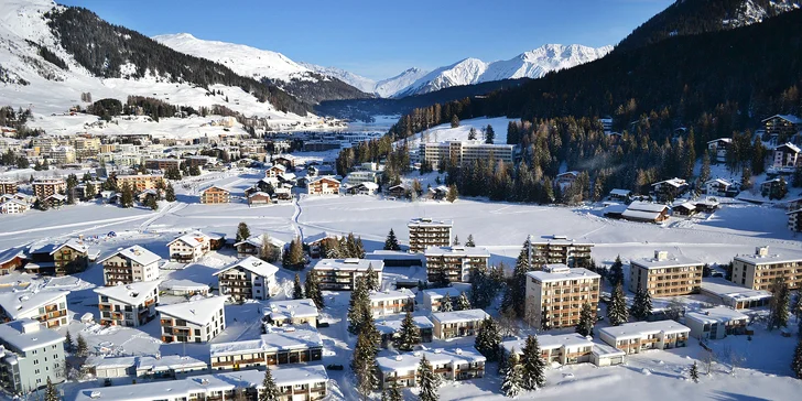 Aktivní dovolená ve švýcarském Davosu: moderní studia a apartmány, 1,5 km od ski lanovky Jakobshorn a Bünda