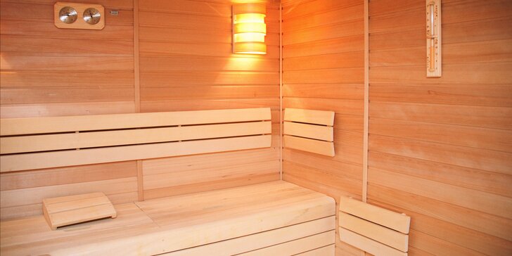 90 minut v privátní finské sauně pro dva nebo rodinu s dětmi