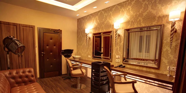 Pobyt ve 4* hotelu ve Varech: skvělé jídlo, masáž, wellness i vlastní kinosál