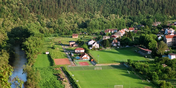 Pobyt v Posázaví s českou kuchyní a sportovním vyžitím