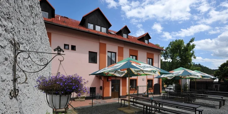 Pobyt v Posázaví s českou kuchyní a sportovním vyžitím