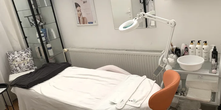 Kosmetické ošetření vč. hloubkového čištění pleti a masáže obličeje