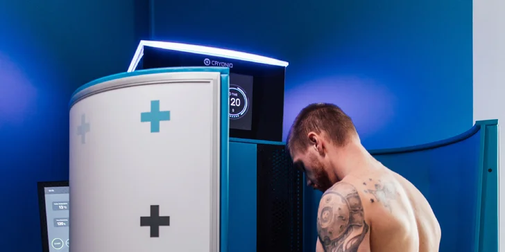 Intenzivní chladová terapie: 1 nebo 5 vstupů do moderní kryokomory