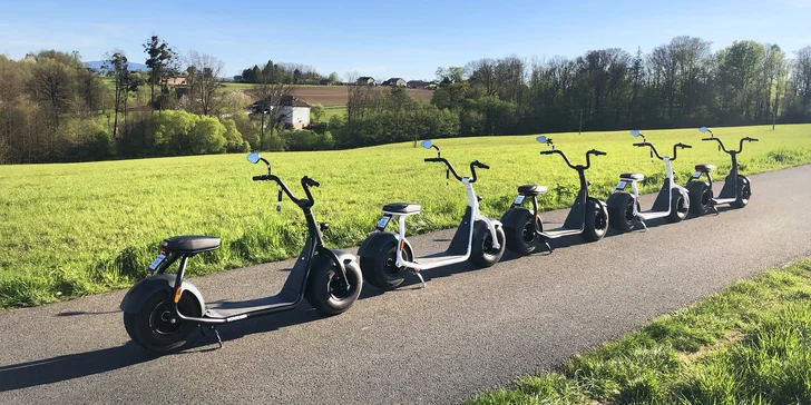 2 hodiny na stylových Scrooser elektrokoloběžkách pro 2 až 4 osoby