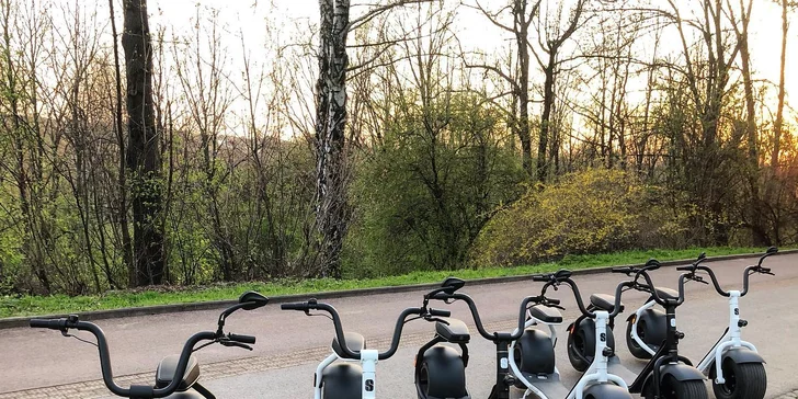 2 hodiny na stylových Scrooser elektrokoloběžkách pro 2 až 4 osoby