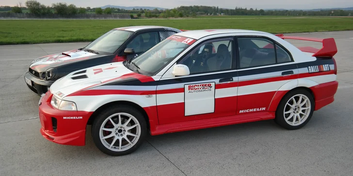 Jízda na Autodromu Brno se Subaru Impreza WRX STI a Mitsubishi Lancer EVO