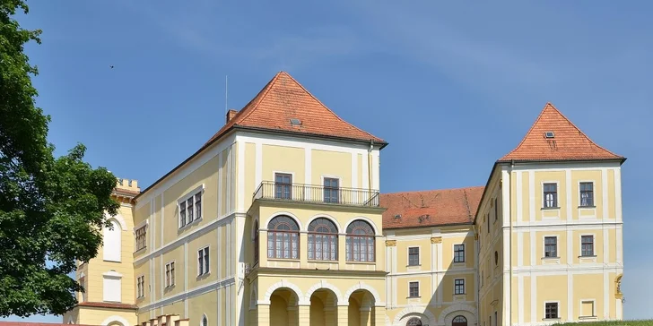 Romantický pobyt v historickém apartmánu na zámku Letovice vč. prohlídky