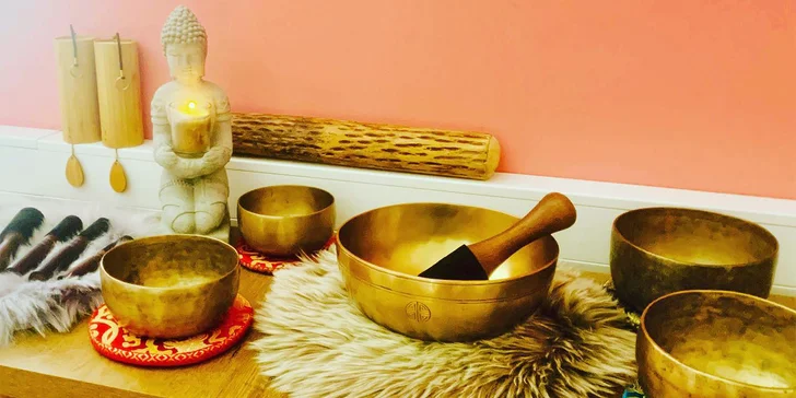 Uvolněte se: tlaková masáž těla, reflexní terapie chodidel a sound healing