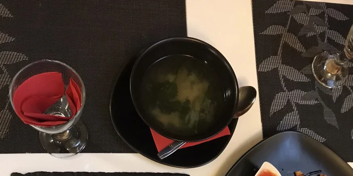 4chodové japonské degustační menu pro jednoho nebo pro dva