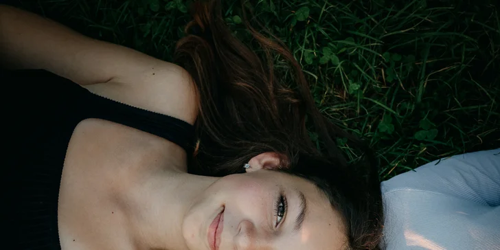 Fotografování v exteriéru: rodinné, párové i těhotenské, 15 až 25 fotografií