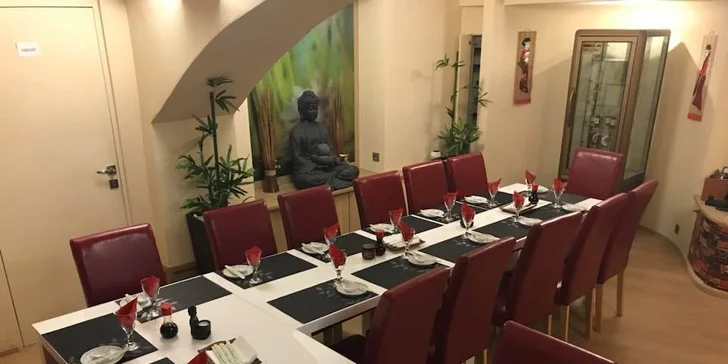 Sushi menu o 38 či 46 ks zarolovaných mňamkách v Táboře: tempura, maki i nigiri