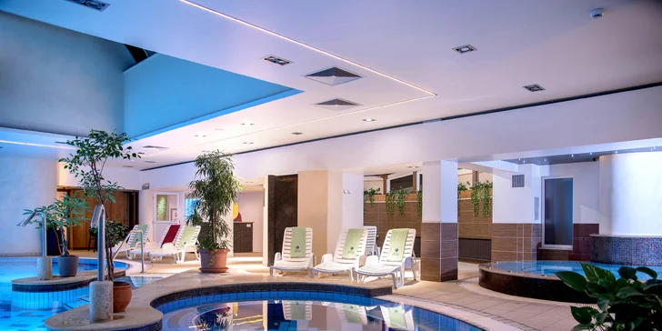 Pobyt v maďarském Hévízu kousek od Balatonu: polopenze a neomezený wellness