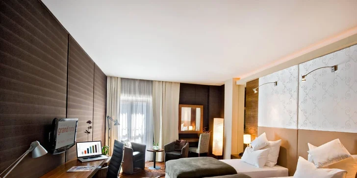 Luxusní hotel v polském Řešově: snídaně či polopenze a památky